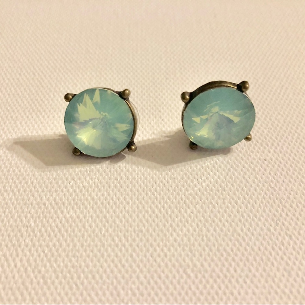 Plunder stud earrings